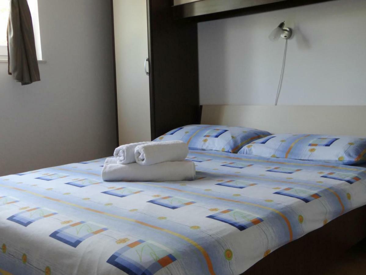Appartamento Petar Krk Town Esterno foto